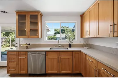 26 Manzanita St, Redwood City, CA 94063 - Photo 14