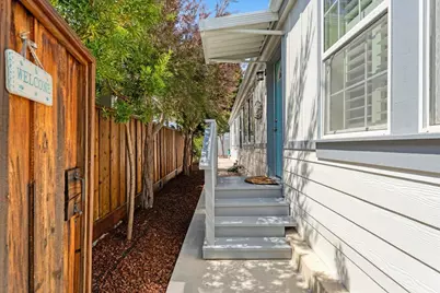 300 Plum St 77, Capitola, CA 95010 - Photo 6