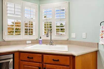 300 Plum St 77, Capitola, CA 95010 - Photo 24