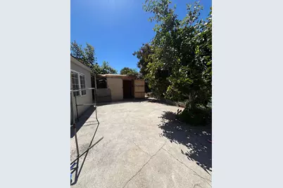 1195 Spiro Dr, San Jose, CA 95116 - Photo 18