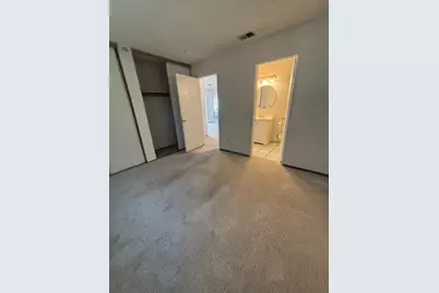 1195 Spiro Dr, San Jose, CA 95116 - Photo 10