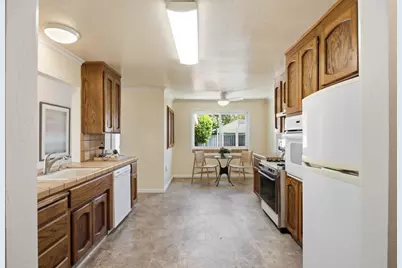 1430 Dry Creek Rd, San Jose, CA 95125 - Photo 12