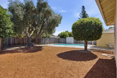 1430 Dry Creek Rd, San Jose, CA 95125 - Photo 30