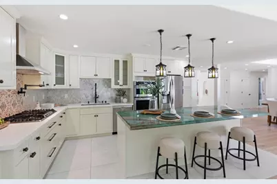 13371 Quito Rd, Saratoga, CA 95070 - Photo 16