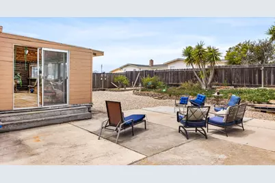 3129 Lynscott Dr, Marina, CA 93933 - Photo 22