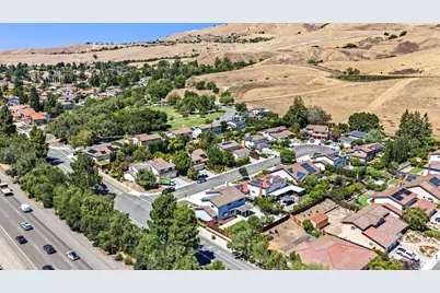 674 Canterbury Pl, Milpitas, CA 95035 - Photo 68