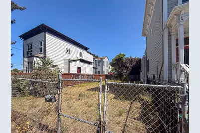 1556 8th St, Oakland, CA 94607 - Photo 6