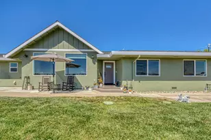 991 Riverside Rd, Hollister, CA 95023 - Photo 8