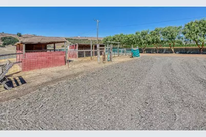 991 Riverside Rd, Hollister, CA 95023 - Photo 52