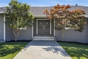 66 Club Dr, San Carlos, CA 94070 - Photo 2