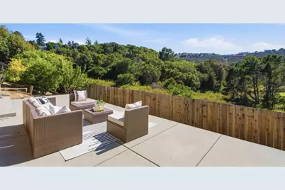 66 Club Dr, San Carlos, CA 94070 - Photo 52