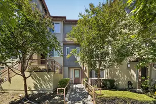258 Odyssey Ln 24, Milpitas, CA 95035 - Photo 2