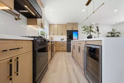 3198 Knights Bridge Rd, San Jose, CA 95132 - Photo 16