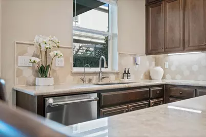 6752 Grasshopper Ave, Newark, CA 94560 - Photo 12
