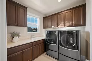 6752 Grasshopper Ave, Newark, CA 94560 - Photo 36