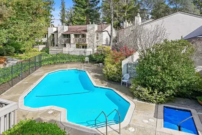 19124 Vineyard Ln, Saratoga, CA 95070 - Photo 44