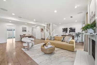 19124 Vineyard Ln, Saratoga, CA 95070 - Photo 2