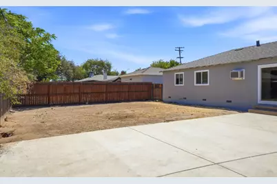 1909 Evergreen Ave, Modesto, CA 95350 - Photo 26