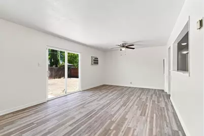 1909 Evergreen Ave, Modesto, CA 95350 - Photo 10