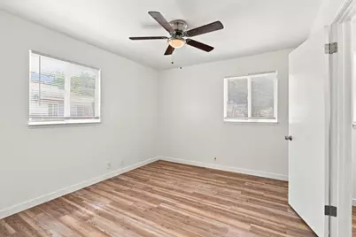 1909 Evergreen Ave, Modesto, CA 95350 - Photo 22