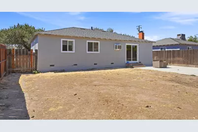1909 Evergreen Ave, Modesto, CA 95350 - Photo 24