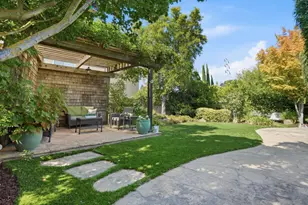 7098 Bret Harte Dr, San Jose, CA 95120 - Photo 32