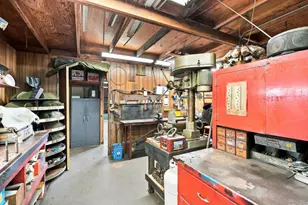 119 Dewey Ave, Pacific Grove, CA 93950 - Photo 26