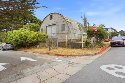 119 Dewey Ave, Pacific Grove, CA 93950 - Photo 2
