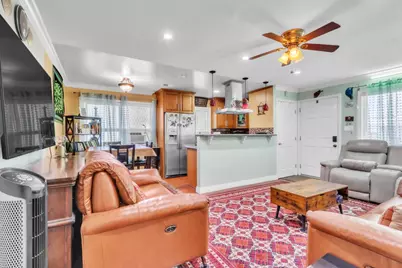 1327 Scossa Ave 4, San Jose, CA 95118 - Photo 6