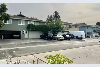 1327 Scossa Ave 4, San Jose, CA 95118 - Photo 2