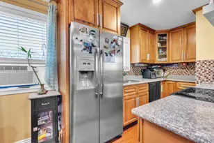 1327 Scossa Ave 4, San Jose, CA 95118 - Photo 6