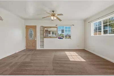 818 East St, Salinas, CA 93905 - Photo 8