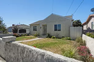 818 East St, Salinas, CA 93905 - Photo 2