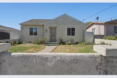 818 East St, Salinas, CA 93905 - Photo 1