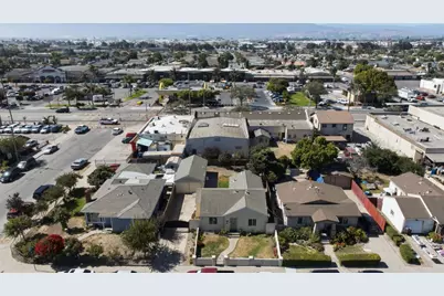 818 East St, Salinas, CA 93905 - Photo 32