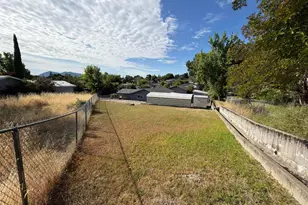 1625 Palm Dr, Lakeport, CA 95453 - Photo 4