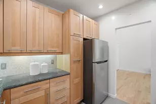 10977 Northseal Square, Cupertino, CA 95014 - Photo 10