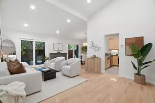 10977 Northseal Square, Cupertino, CA 95014 - Photo 2