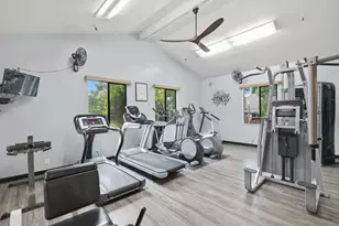 10977 Northseal Square, Cupertino, CA 95014 - Photo 24