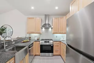 10977 Northseal Square, Cupertino, CA 95014 - Photo 8