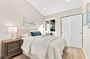 1385 Kelly Park Cir, Morgan Hill, CA 95037 - Photo 28