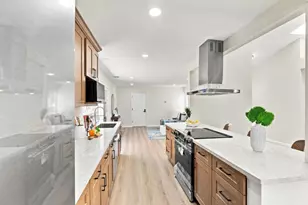 1385 Kelly Park Cir, Morgan Hill, CA 95037 - Photo 18