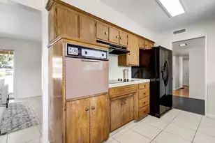 2724 Doris Ct, Carmichael, CA 95608 - Photo 18