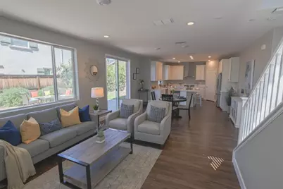 305 E Forsythia Way, Mountain House, CA 95391 - Photo 6