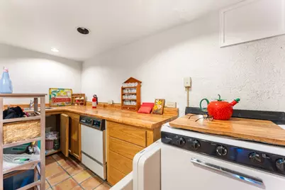11081 Enchanto Vista Dr, San Jose, CA 95127 - Photo 28
