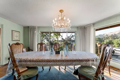 11081 Enchanto Vista Dr, San Jose, CA 95127 - Photo 14