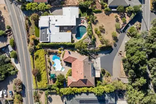 11081 Enchanto Vista Dr, San Jose, CA 95127 - Photo 32