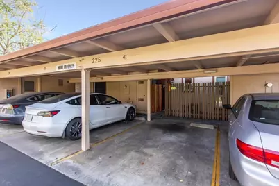 225 Red Oak Dr N, Sunnyvale, CA 94086 - Photo 30