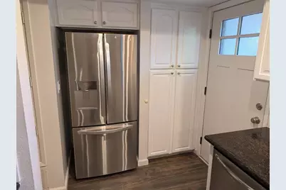 225 Red Oak Dr N, Sunnyvale, CA 94086 - Photo 14