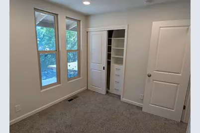225 Red Oak Dr N, Sunnyvale, CA 94086 - Photo 26